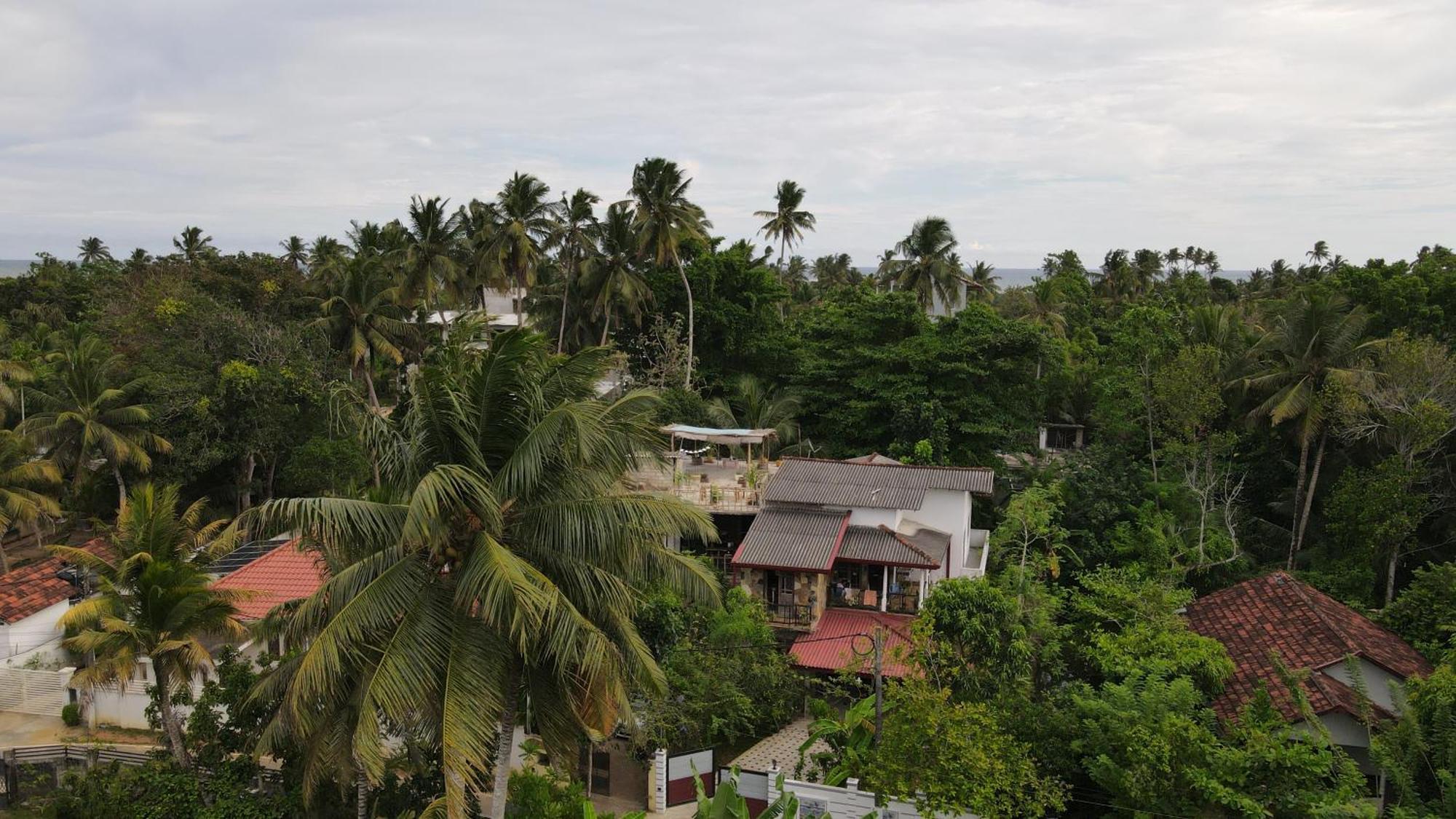 Passionfruit Homestay Matara Exterior foto